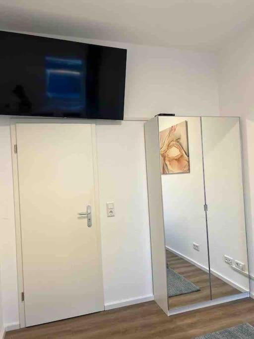 Lux Apartment Near Frankfurt! เมอร์เฟลเดน-วาลล์ดอร์ฟ ภายนอก รูปภาพ