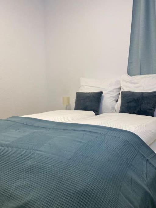 Lux Apartment Near Frankfurt! เมอร์เฟลเดน-วาลล์ดอร์ฟ ภายนอก รูปภาพ